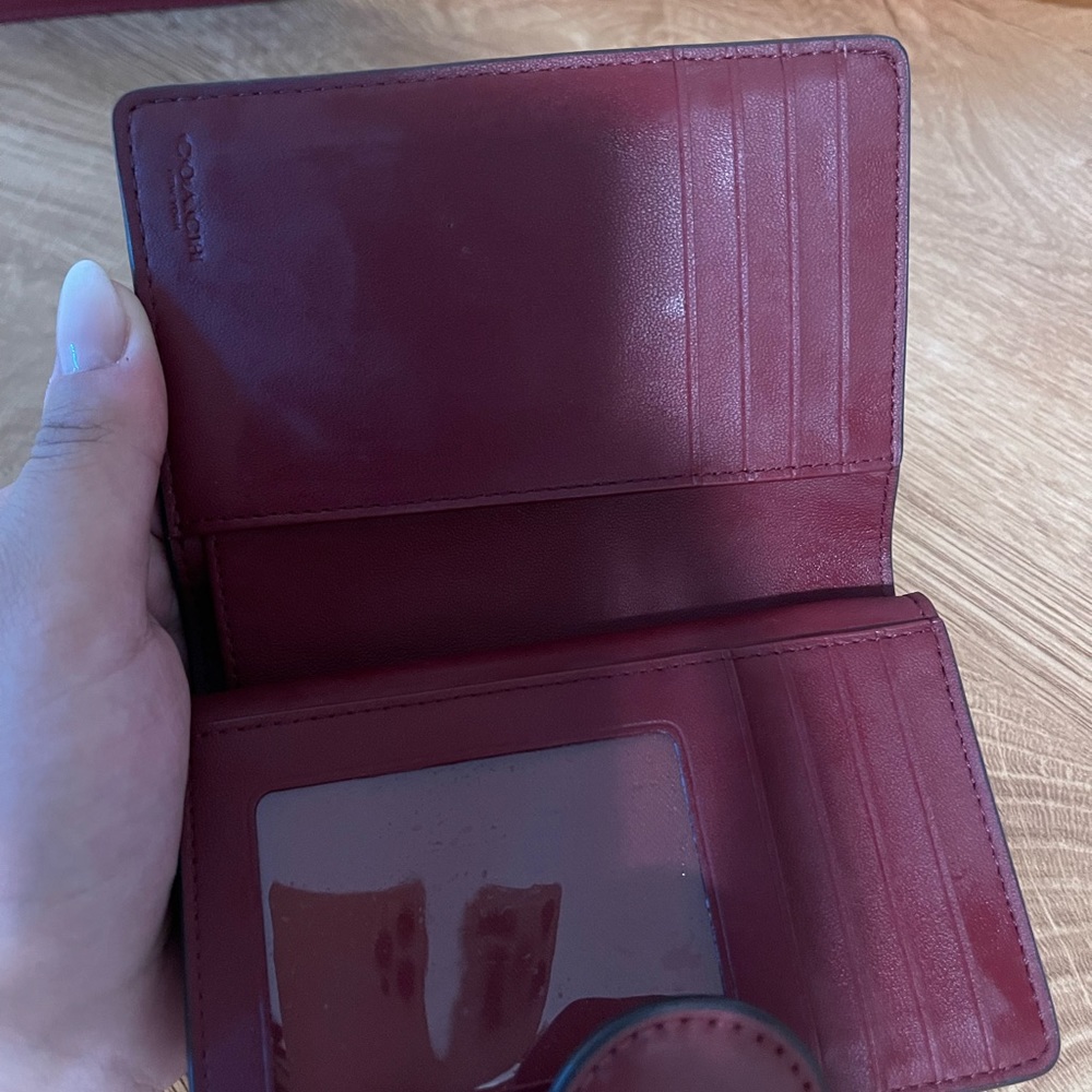 Coach medium wallet